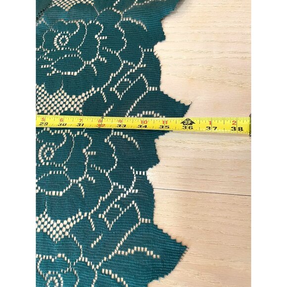 Lace Rose Flower Floral Green Tablecloth Holiday Party Open Weave Cutout Square - Picture 8 of 10